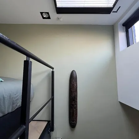 Stylish Private Tiny House 15 Min From Amsterdam Apartment
