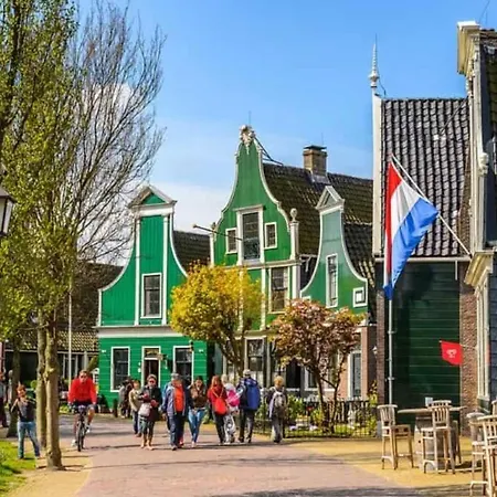Stylish Private Tiny House 15 Min From Amsterdam *