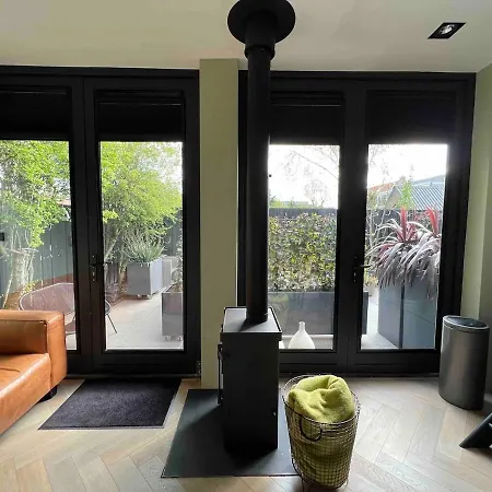 Apartment Stylish Private Tiny House 15 Min From Amsterdam